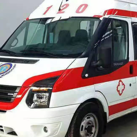 山阴非急救护送病人转院租赁救护车的优缺点对比